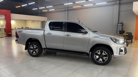 TOYOTA Hilux Caminhonete 2.8 16V 4P SRX DIESEL CABINE DUPLA, Foto 16
