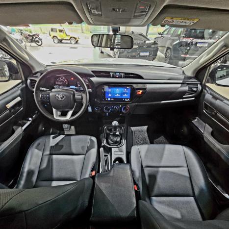 TOYOTA Hilux Caminhonete 2.8 16V 4P POWER PACK TURBO DIESEL 4X4 CABINE DUPLA, Foto 6