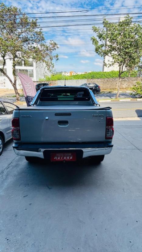 TOYOTA Hilux Caminhonete 3.0 4P SRV DIESEL CABINE DUPLA, Foto 7
