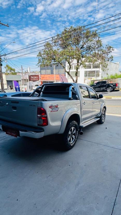 TOYOTA Hilux Caminhonete 3.0 4P SRV DIESEL CABINE DUPLA, Foto 8