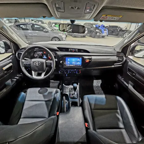 TOYOTA Hilux Caminhonete 2.8 16V 4P POWER PACK TURBO DIESEL 4X4 CABINE DUPLA, Foto 7