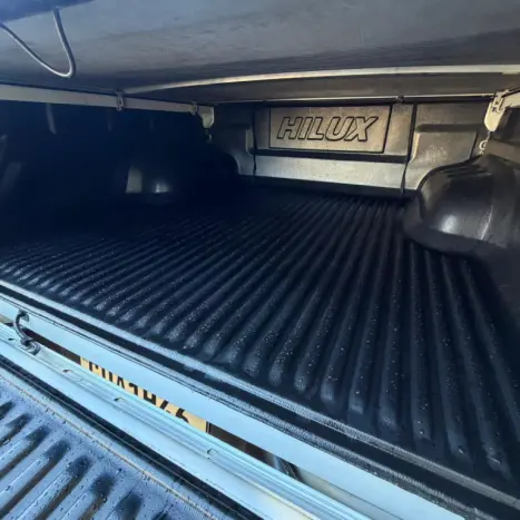 TOYOTA Hilux Caminhonete 2.8 16V SRX 4X4 TURBO DIESEL CABINE DUPLA AUTOM�TICO, Foto 13