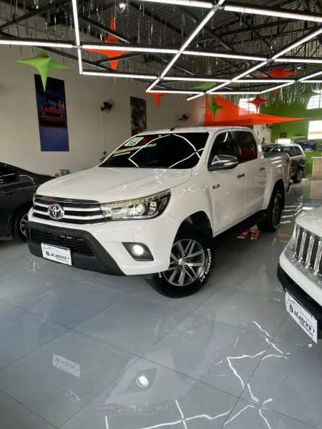 TOYOTA Hilux Caminhonete 2.8 16V 4P SRX DIESEL CABINE DUPLA, Foto 1