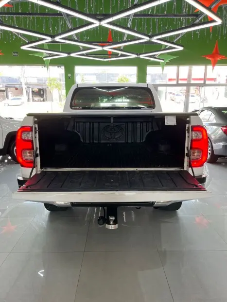 TOYOTA Hilux Caminhonete 2.8 16V 4P SRX DIESEL CABINE DUPLA, Foto 13