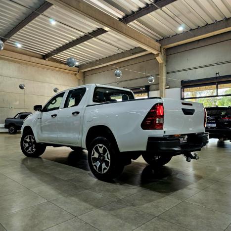 TOYOTA Hilux Caminhonete 2.8 16V 4P POWER PACK TURBO DIESEL 4X4 CABINE DUPLA, Foto 5