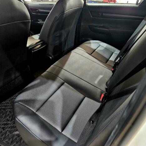 TOYOTA Hilux Caminhonete 2.8 16V 4P POWER PACK TURBO DIESEL 4X4 CABINE DUPLA, Foto 8
