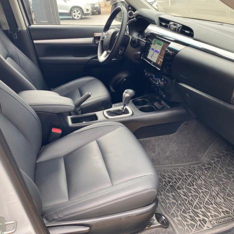 TOYOTA Hilux Caminhonete 2.8 16V SRX PLUS 4X4 TURBO DIESEL CABINE DUPLA AUTOM�TICO, Foto 20