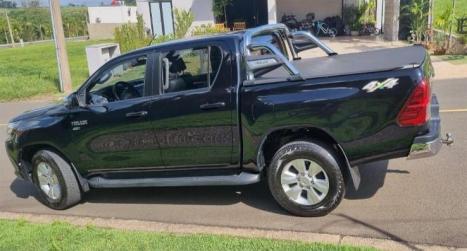 TOYOTA Hilux Caminhonete 2.7 16V 4P SRV FLEX 4X4  CABINE DUPLA AUTOM�TICO, Foto 5