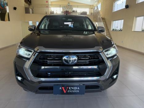 TOYOTA Hilux Caminhonete 2.8 16V SRX 4X4 TURBO DIESEL CABINE DUPLA AUTOM�TICO, Foto 2