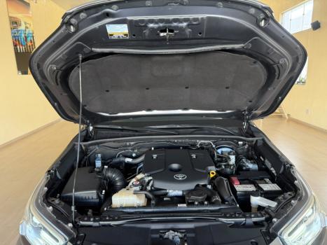 TOYOTA Hilux Caminhonete 2.8 16V SRX 4X4 TURBO DIESEL CABINE DUPLA AUTOM�TICO, Foto 7