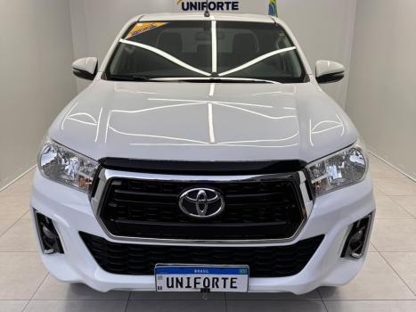 TOYOTA Hilux Caminhonete , Foto 2