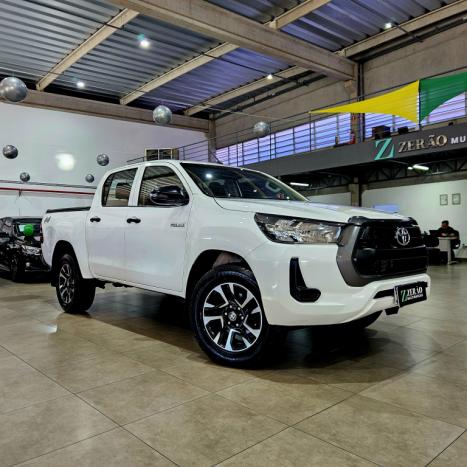 TOYOTA Hilux Caminhonete 2.8 16V 4P POWER PACK TURBO DIESEL 4X4 CABINE DUPLA, Foto 1
