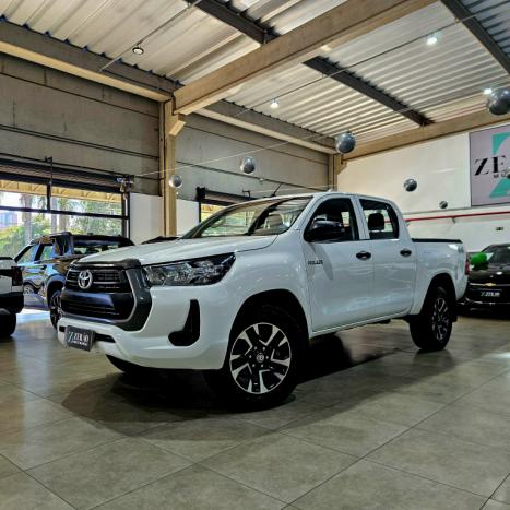 TOYOTA Hilux Caminhonete 2.8 16V 4P POWER PACK TURBO DIESEL 4X4 CABINE DUPLA, Foto 3