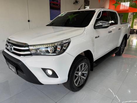 TOYOTA Hilux Caminhonete 2.8 16V 4P SRX DIESEL CABINE DUPLA, Foto 1