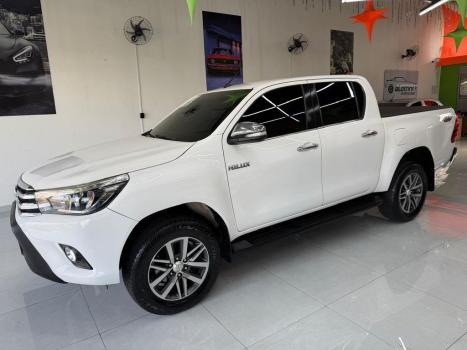 TOYOTA Hilux Caminhonete 2.8 16V 4P SRX DIESEL CABINE DUPLA, Foto 2