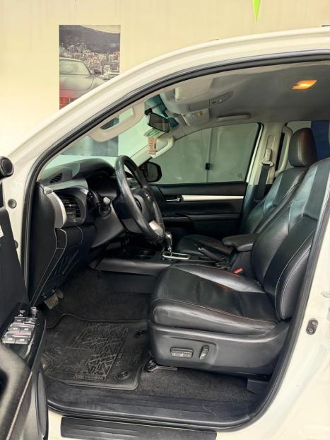 TOYOTA Hilux Caminhonete 2.8 16V 4P SRX DIESEL CABINE DUPLA, Foto 9