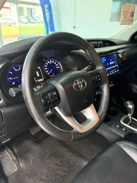 TOYOTA Hilux Caminhonete 2.8 16V 4P SRX DIESEL CABINE DUPLA, Foto 15