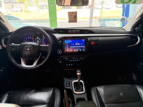TOYOTA Hilux Caminhonete 2.8 16V 4P SRX DIESEL CABINE DUPLA, Foto 16