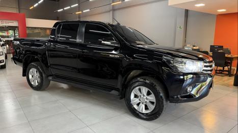 TOYOTA Hilux Caminhonete 2.8 16V SRV 4X4 DIESEL CABINE DUPLA AUTOM�TICO, Foto 9