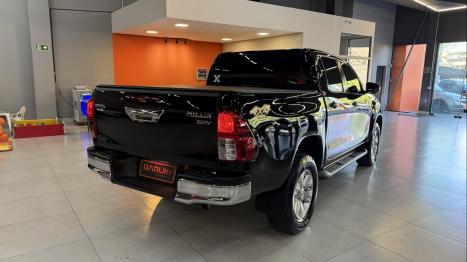 TOYOTA Hilux Caminhonete 2.8 16V SRV 4X4 DIESEL CABINE DUPLA AUTOM�TICO, Foto 15
