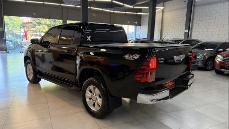 TOYOTA Hilux Caminhonete 2.8 16V SRV 4X4 DIESEL CABINE DUPLA AUTOM�TICO, Foto 16