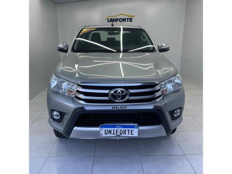 TOYOTA Hilux Caminhonete 2.8 16V SRV 4X4 DIESEL CABINE DUPLA AUTOM�TICO, Foto 2