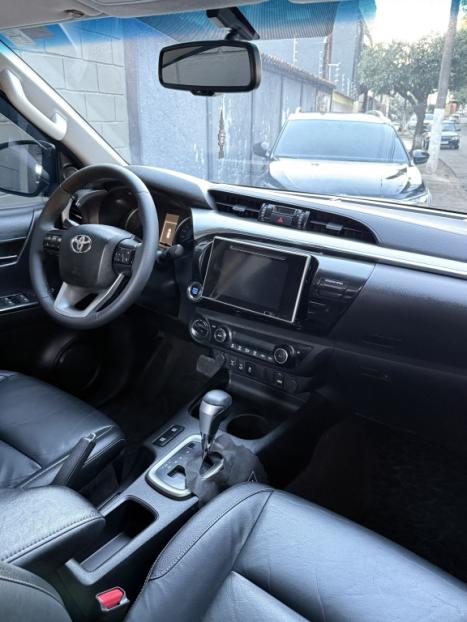 TOYOTA Hilux Caminhonete 2.8 16V SRV 4X4 DIESEL CABINE DUPLA AUTOM�TICO, Foto 6