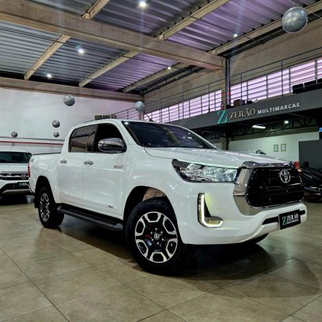 TOYOTA Hilux Caminhonete 2.7 16V 4P SRV CABINE DUPLA, Foto 1
