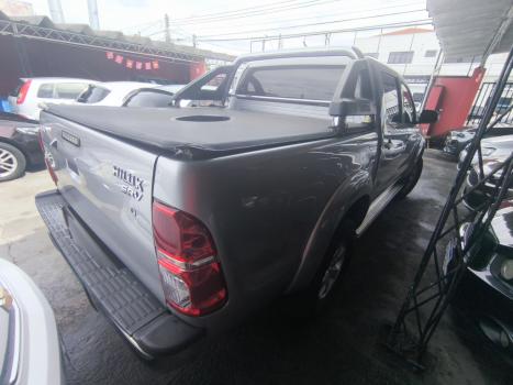 TOYOTA Hilux Caminhonete 2.7 16V 4P SRV FLEX 4X4  CABINE DUPLA AUTOM�TICO, Foto 5