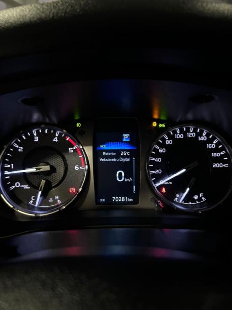 TOYOTA Hilux Caminhonete 2.8 16V SRX 4X4 TURBO DIESEL CABINE DUPLA AUTOM�TICO, Foto 12