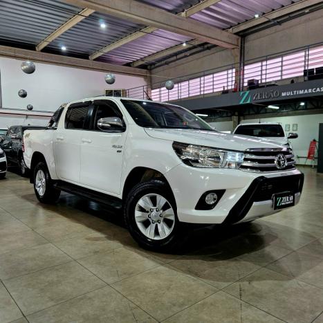 TOYOTA Hilux Caminhonete 2.7 16V 4P SRV FLEX 4X4  CABINE DUPLA AUTOM�TICO, Foto 1