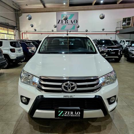 TOYOTA Hilux Caminhonete 2.7 16V 4P SRV FLEX 4X4  CABINE DUPLA AUTOM�TICO, Foto 2
