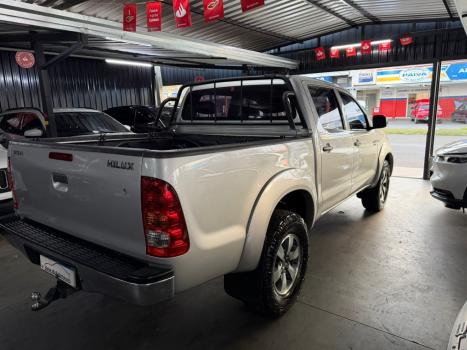 TOYOTA Hilux Caminhonete 3.0 4P SR 4X4 DIESEL CABINE DUPLA, Foto 6