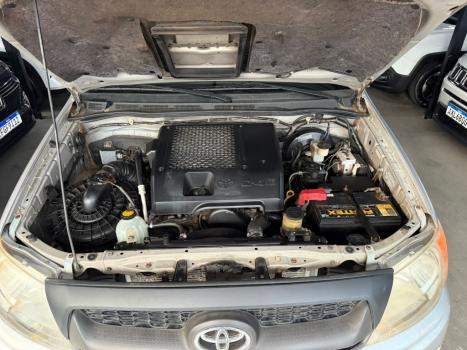 TOYOTA Hilux Caminhonete 3.0 4P SR 4X4 DIESEL CABINE DUPLA, Foto 18