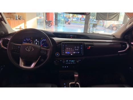 TOYOTA Hilux Caminhonete 2.8 4P SRX 4X4 TURBO DIESEL AUTOMÁTICO, Foto 13