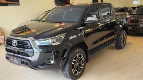 TOYOTA Hilux Caminhonete 2.8 16V SRX PLUS 4X4 TURBO DIESEL CABINE DUPLA AUTOM�TICO, Foto 1
