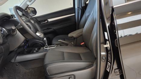 TOYOTA Hilux Caminhonete 2.8 16V SRX PLUS 4X4 TURBO DIESEL CABINE DUPLA AUTOM�TICO, Foto 12