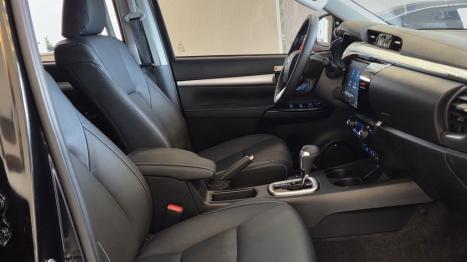 TOYOTA Hilux Caminhonete 2.8 16V SRX PLUS 4X4 TURBO DIESEL CABINE DUPLA AUTOM�TICO, Foto 19