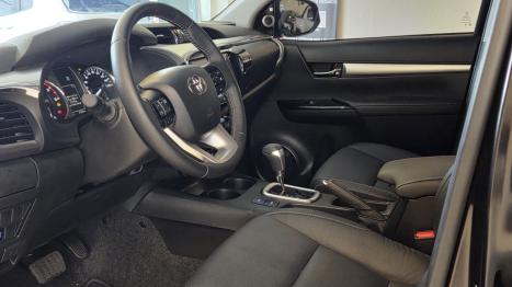TOYOTA Hilux Caminhonete 2.8 16V SRX PLUS 4X4 TURBO DIESEL CABINE DUPLA AUTOM�TICO, Foto 20
