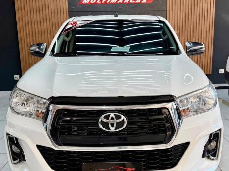 TOYOTA Hilux Caminhonete 2.8 16V SRV 4X4 DIESEL CABINE DUPLA AUTOMÁTICO, Foto 2