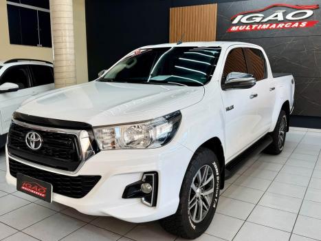 TOYOTA Hilux Caminhonete 2.8 16V SRV 4X4 DIESEL CABINE DUPLA AUTOMÁTICO, Foto 3