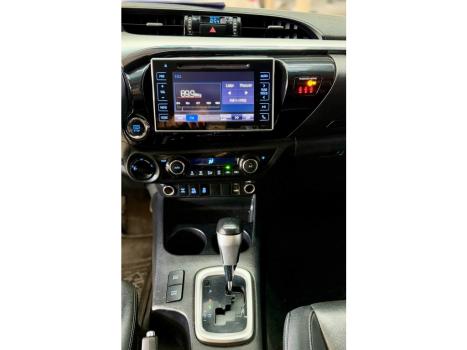 TOYOTA Hilux Caminhonete 2.8 16V SRV 4X4 DIESEL CABINE DUPLA AUTOMÁTICO, Foto 12