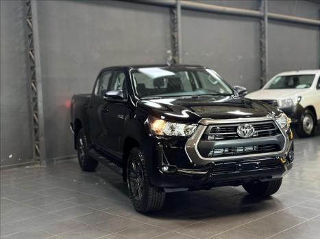 TOYOTA Hilux Caminhonete 2.8 16V 4P SR 4X4 DIESEL CABINE DUPLA AUTOMÁTICO, Foto 5