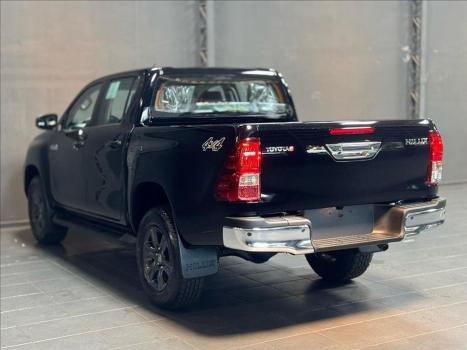 TOYOTA Hilux Caminhonete 2.8 16V 4P SR 4X4 DIESEL CABINE DUPLA AUTOMÁTICO, Foto 7