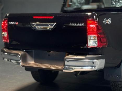 TOYOTA Hilux Caminhonete 2.8 16V 4P SR 4X4 DIESEL CABINE DUPLA AUTOMÁTICO, Foto 8