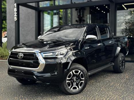 TOYOTA Hilux Caminhonete 2.8 16V SRX PLUS 4X4 TURBO DIESEL CABINE DUPLA AUTOMÁTICO, Foto 1