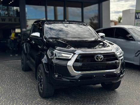 TOYOTA Hilux Caminhonete 2.8 16V SRX PLUS 4X4 TURBO DIESEL CABINE DUPLA AUTOMÁTICO, Foto 4