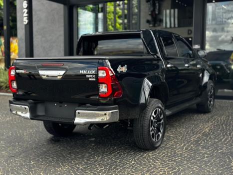 TOYOTA Hilux Caminhonete 2.8 16V SRX PLUS 4X4 TURBO DIESEL CABINE DUPLA AUTOMÁTICO, Foto 6