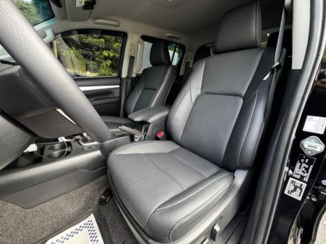 TOYOTA Hilux Caminhonete 2.8 16V SRX PLUS 4X4 TURBO DIESEL CABINE DUPLA AUTOMÁTICO, Foto 17