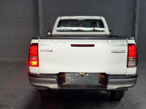TOYOTA Hilux Caminhonete 2.8 4X4 DIESEL CABINE SIMPLES, Foto 5